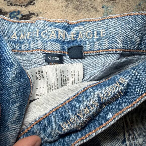 American Eagle Straight Jean - Picture 3 of 4